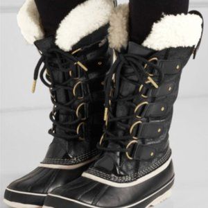 Sorel Joan of Arctic holiday Shearling  boots 7